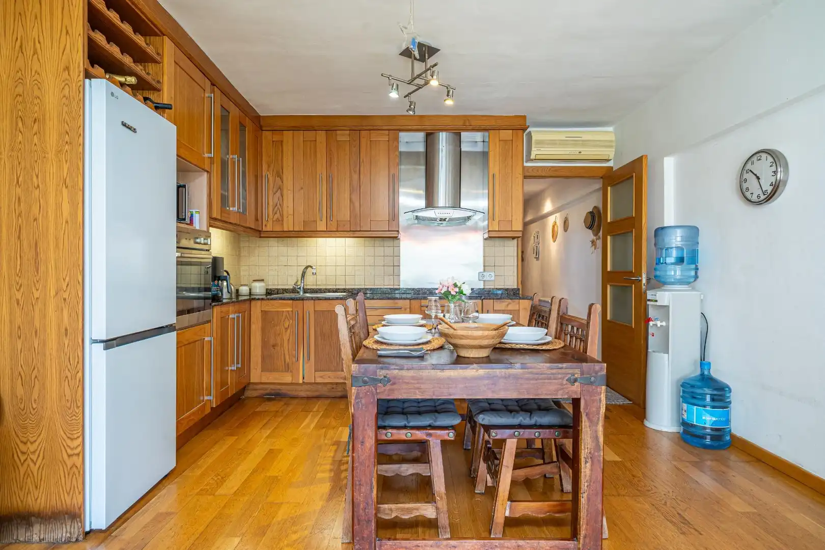 Cocina de Apartamento en venta en Calvià con Parquet y Piscina comunitaria