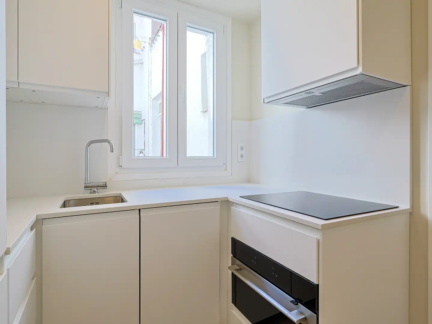 Cocina de Piso de alquiler en Madrid con Calefacción y Balcón