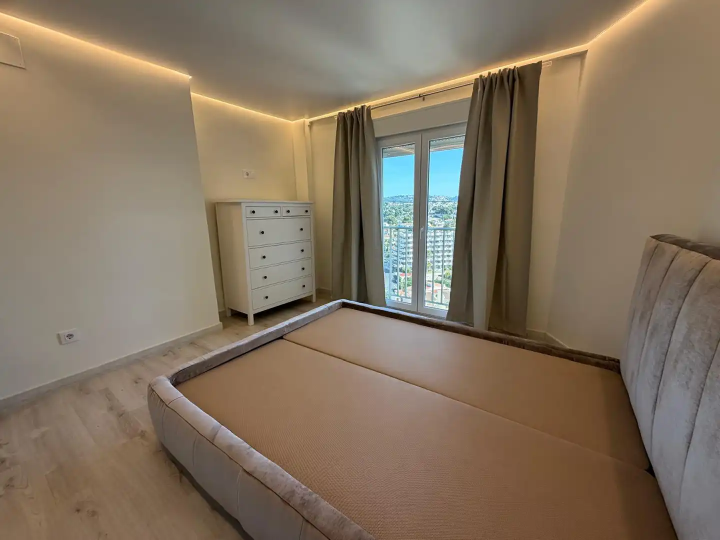 Habitación de Apartamento en venta en Calpe / Calp con Aire acondicionado, Calefacción y Terraza