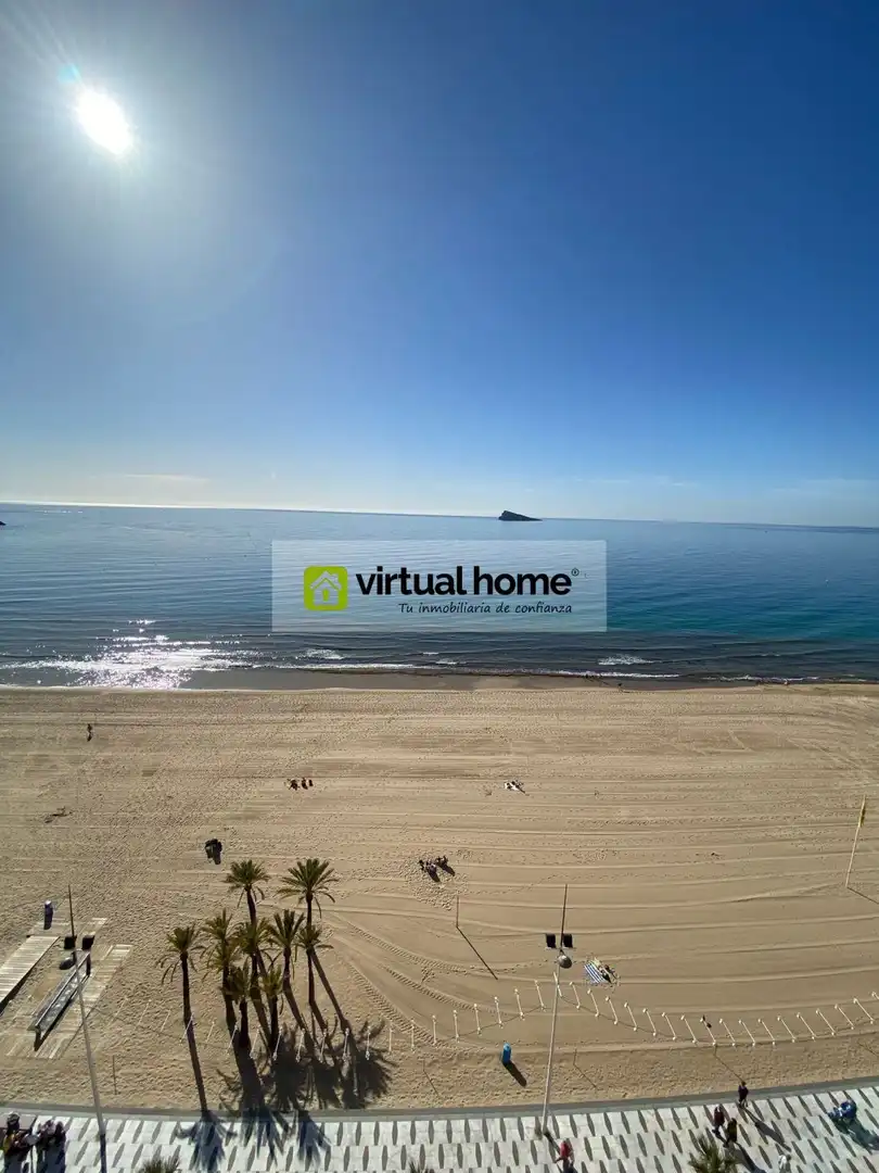Flat with terrace for sale in Playa de Levante