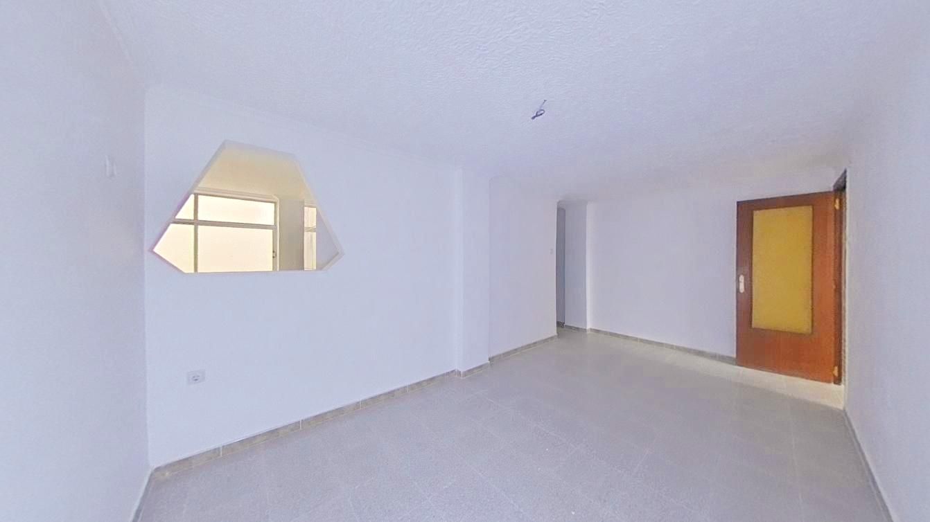 Flat for sale in Elche / Elx  with Terrace and Oven
