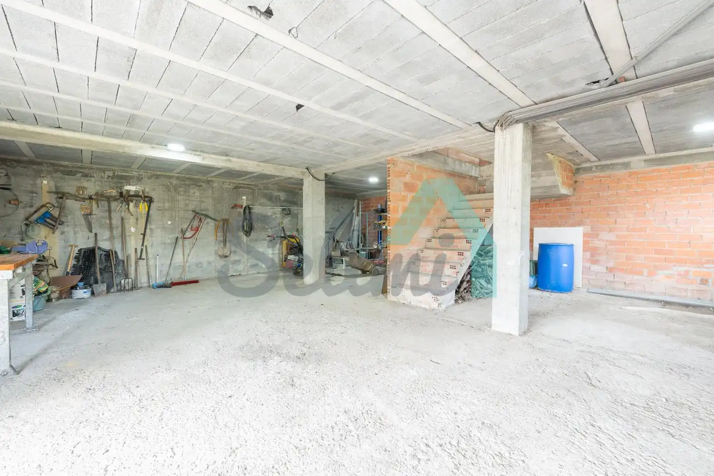 Casa adosada en venta en El Franco  con Calefacción, Jardín privado y Parquet