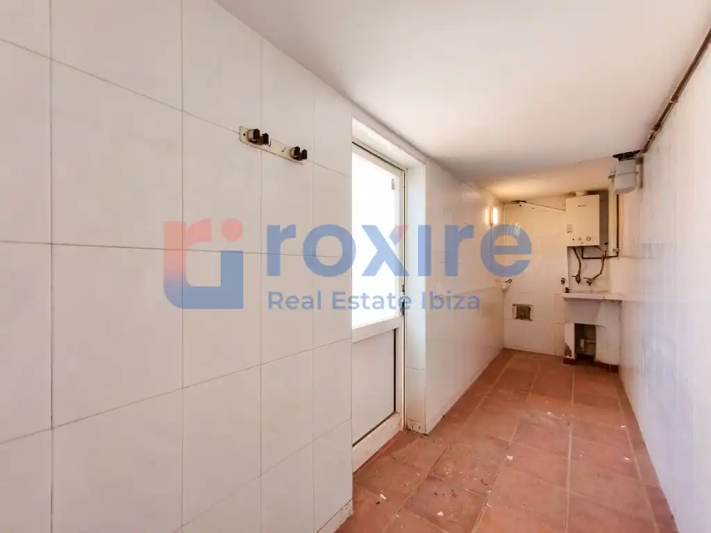 Maisonette zum Verkauf in Sant Josep de sa Talaia mit Klimaanlage, Heizung und Terrasse