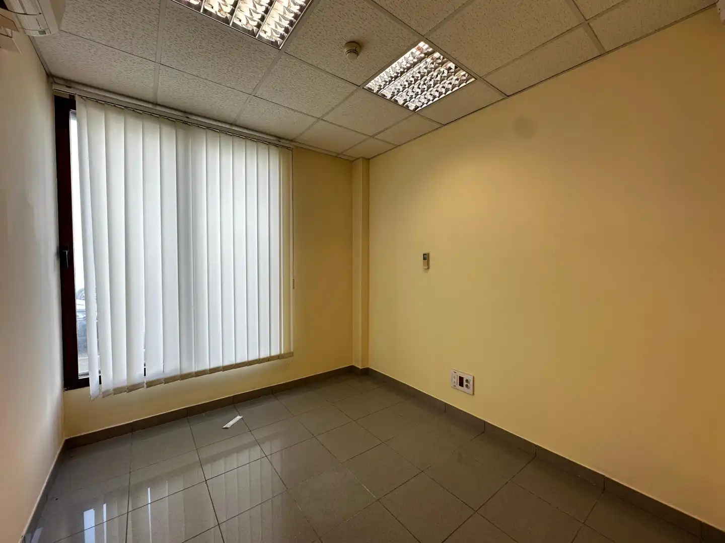 Office for rent in Carlet, Valencia