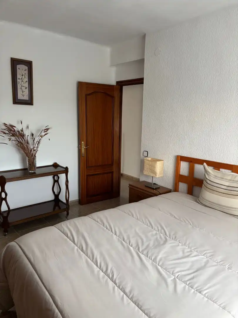 Habitación de Piso de alquiler en Málaga con Amueblado, Horno y Microondas