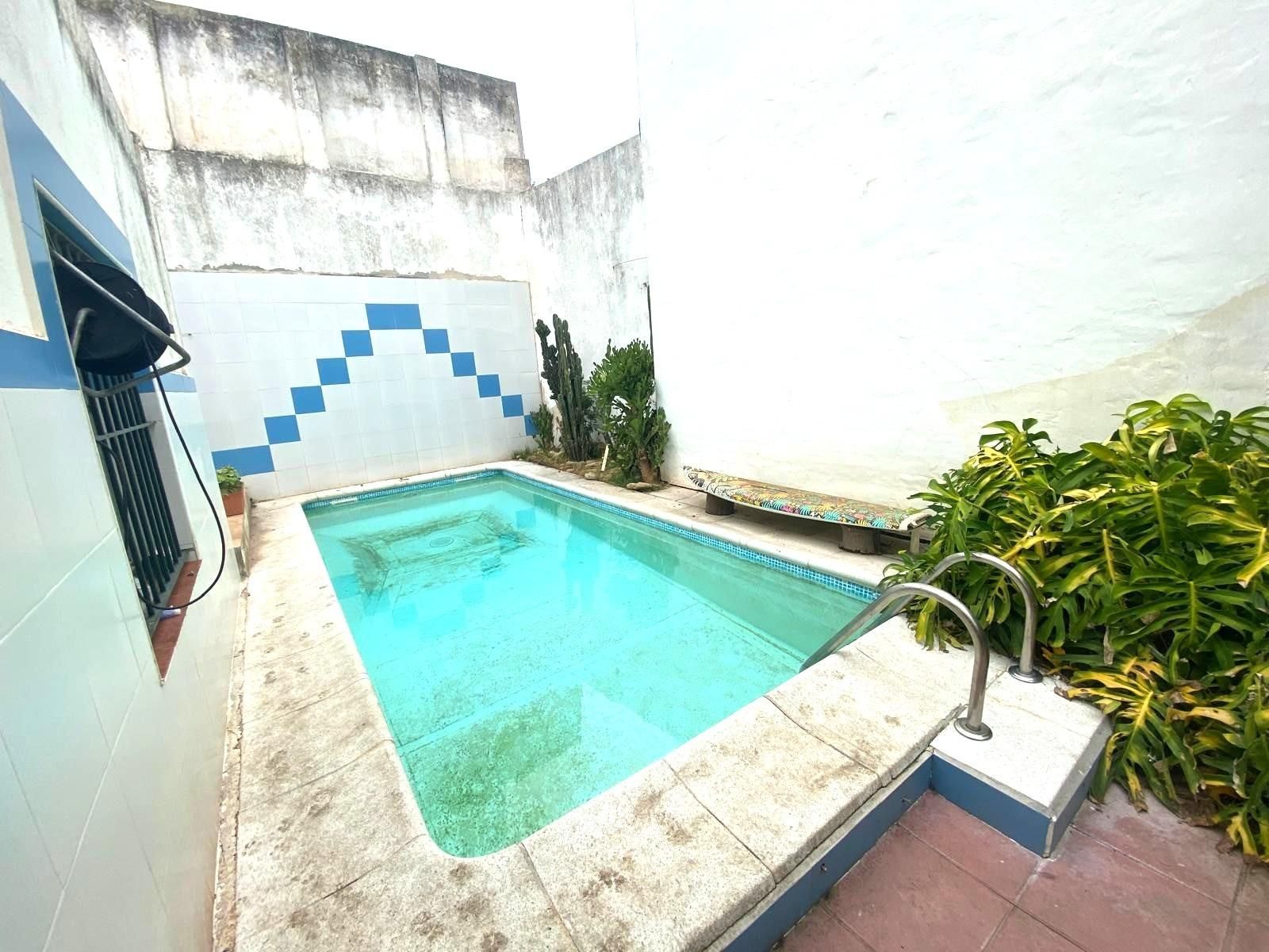 Swimming pool of House or chalet for sale in Barbate  with Private garden and Swimming Pool