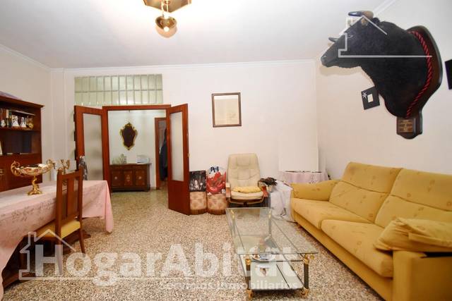 Casa-chalet en Venta en Avenida COLON en Alcàsser