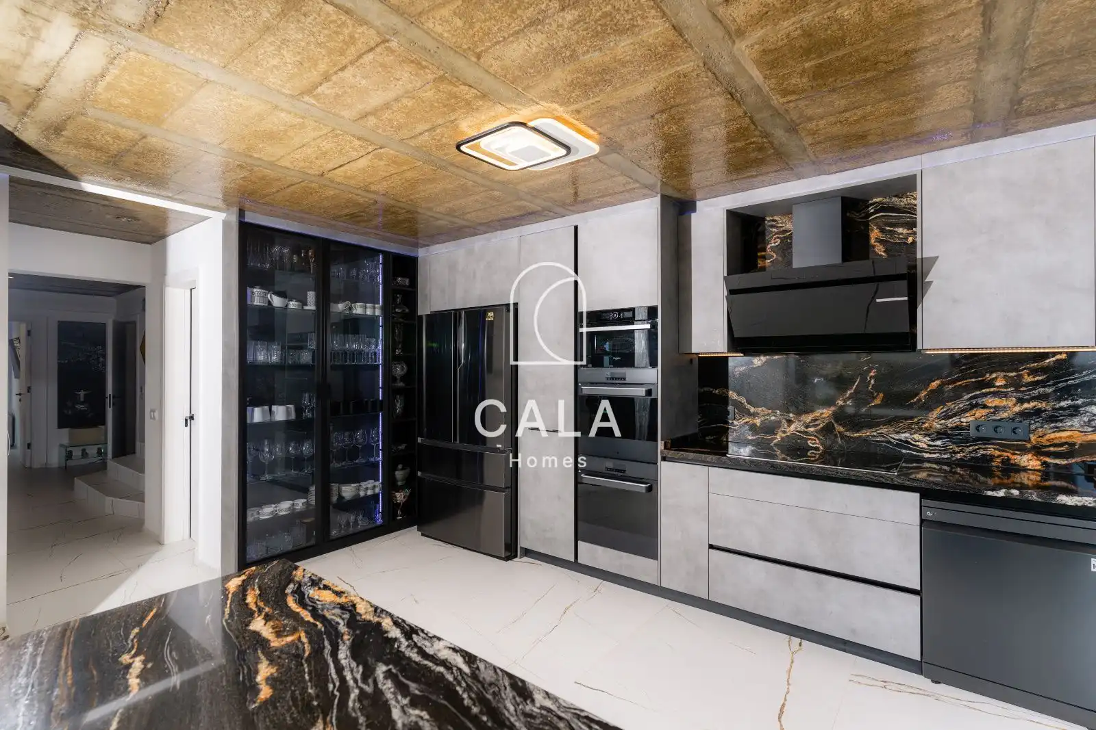 Cuina de Casa o xalet en venda en Adeje amb Aire condicionat, Calefacció i Terrassa