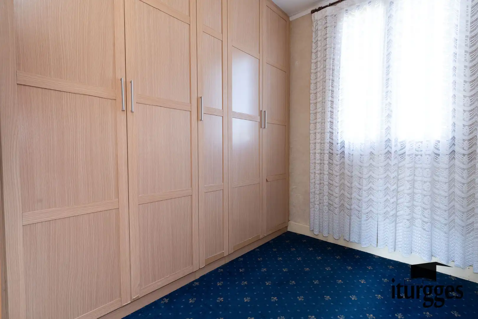 Habitación de Casa adosada en venta en Gernika-Lumo con Jardín privado, Amueblado y Horno
