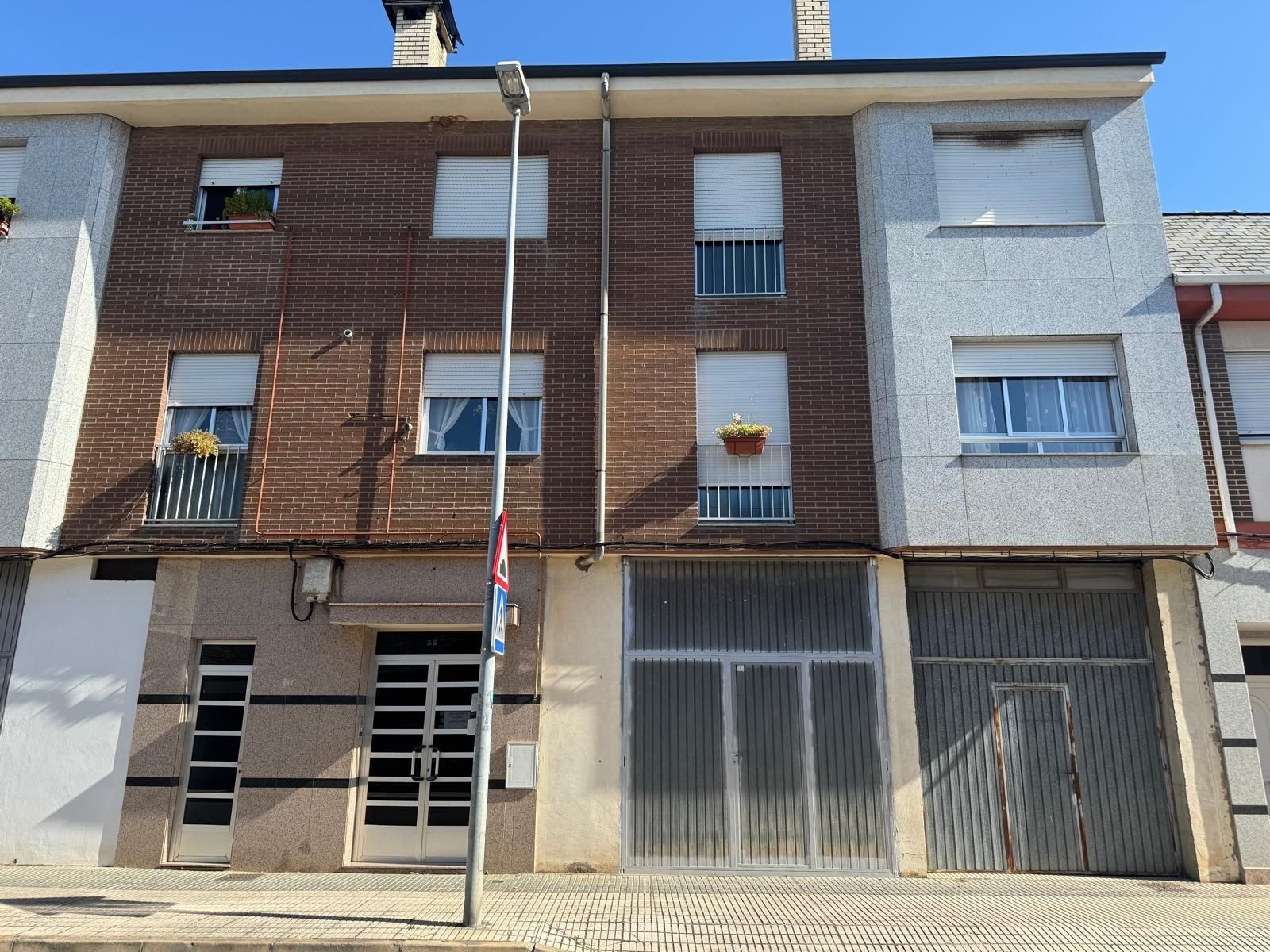 Exterior view of Duplex for sale in Ponferrada  with Heating