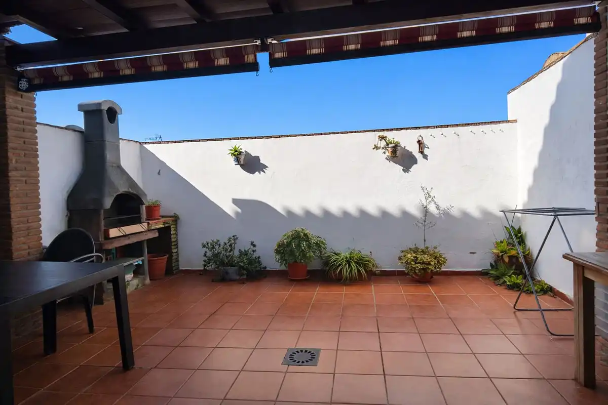 Terrassa de Casa adosada en venda en San Roque amb Aire condicionat, Jardí privat i Terrassa