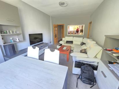 Living room of Flat for sale in Algete  with Air Conditioner, Heating and Balcony