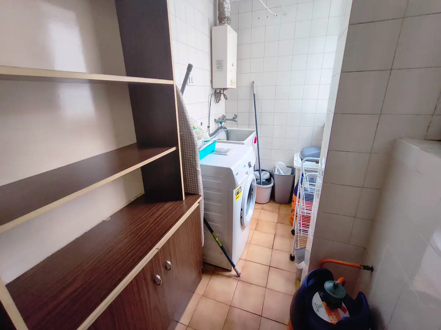 Küche von Wohnung zum Verkauf in Alicante / Alacant mit Klimaanlage, Terrasse und Möbliert