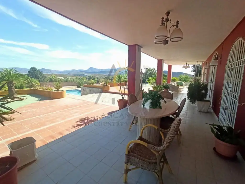 Villa avec terrasse à vendre à Monóvar  / Monòver, imagen 3