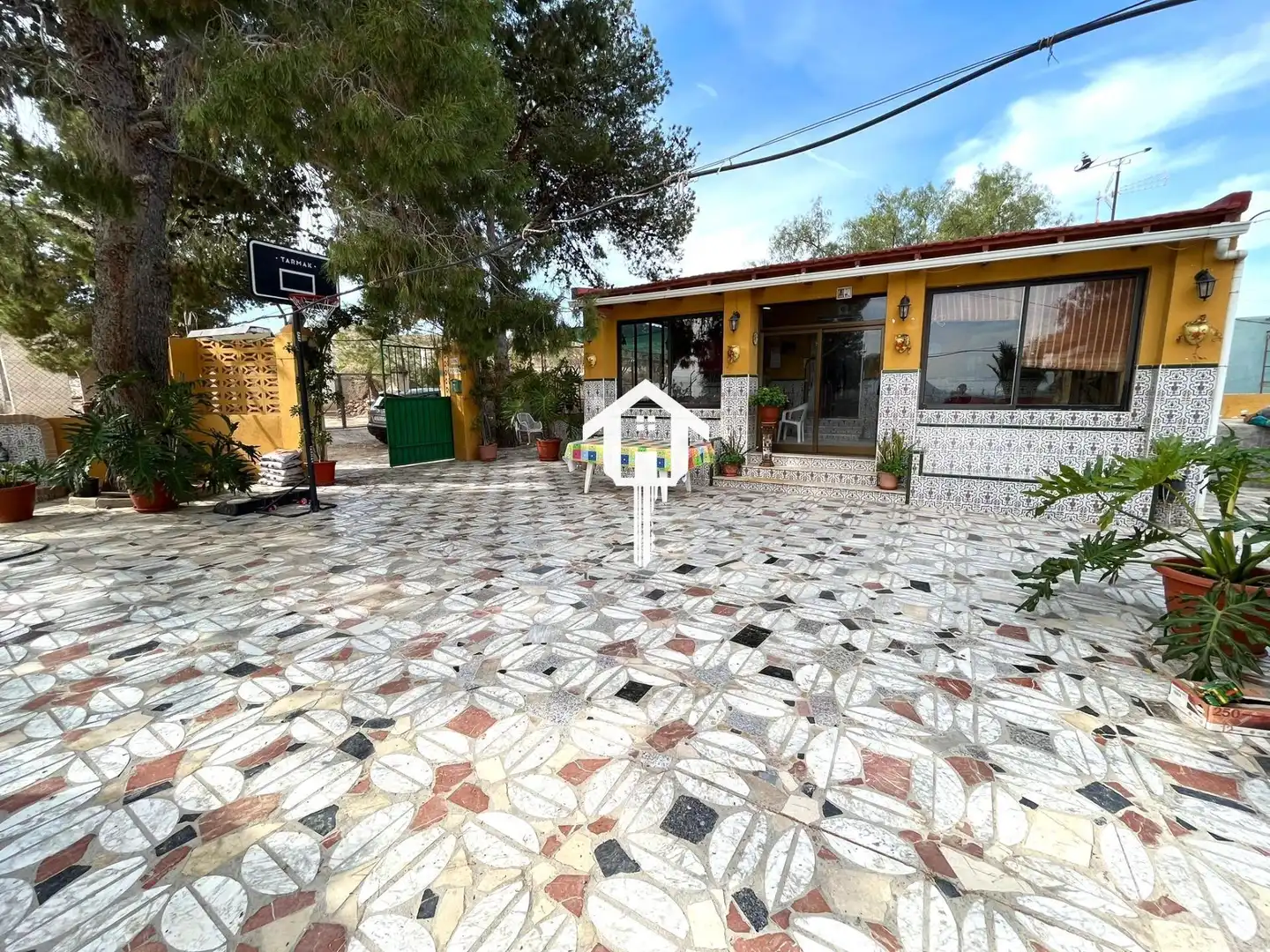 Casa con jardín en venta en Carrer santa anna, imagen 4