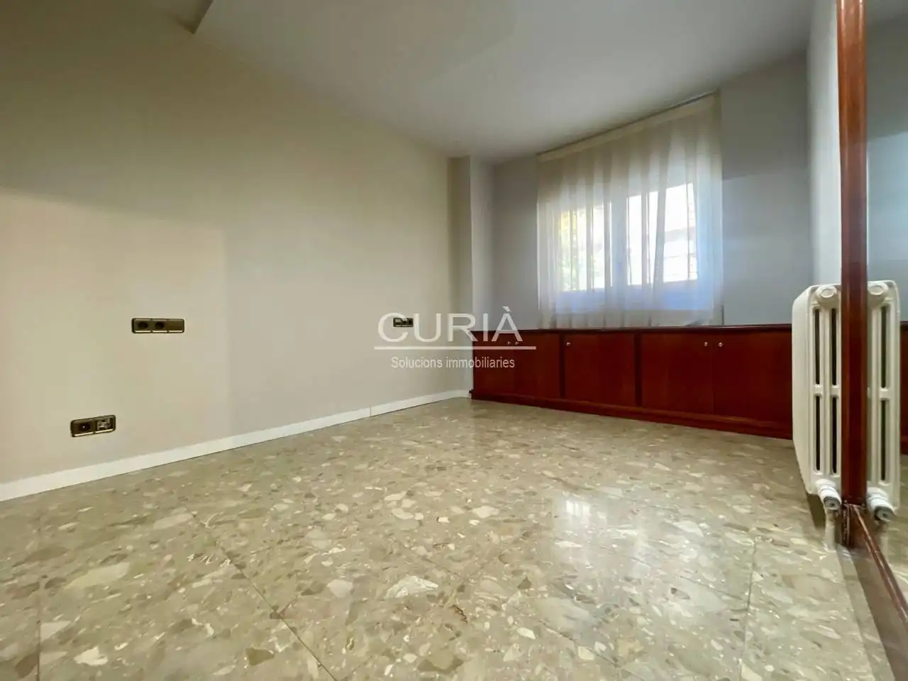 Außenansicht von Wohnung zum Verkauf in Lleida mit Heizung