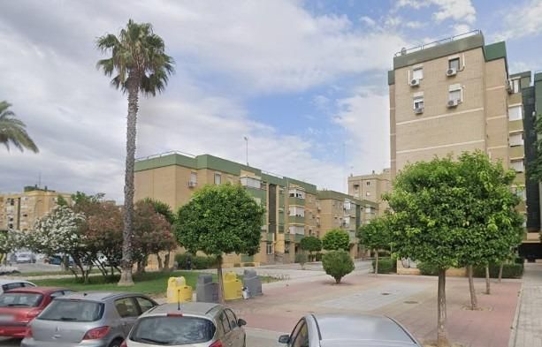 Vista exterior de Piso en venta en  Sevilla Capital con Terraza