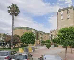 Exterior view of Flat for sale in  Sevilla Capital  with Terrace