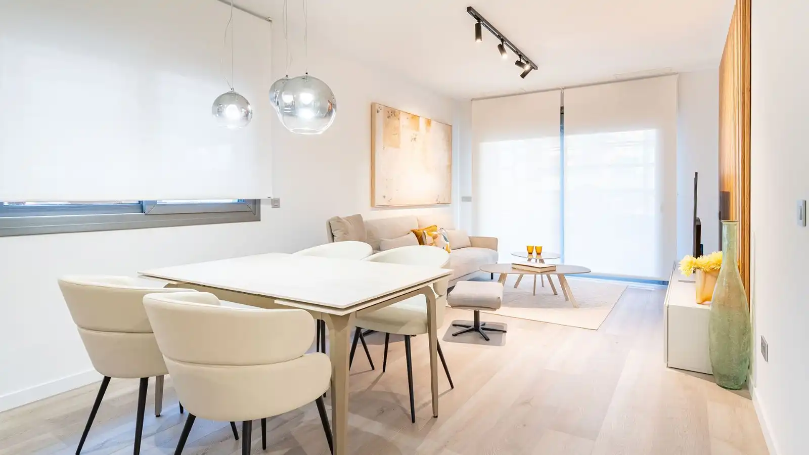 Sala d'estar de Apartament en venda en Ses Salines amb Aire condicionat, Calefacció i Jardí privat