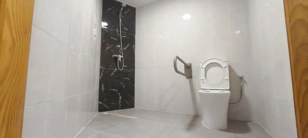 Badezimmer von Geschaftsraum zur Miete in Murcia