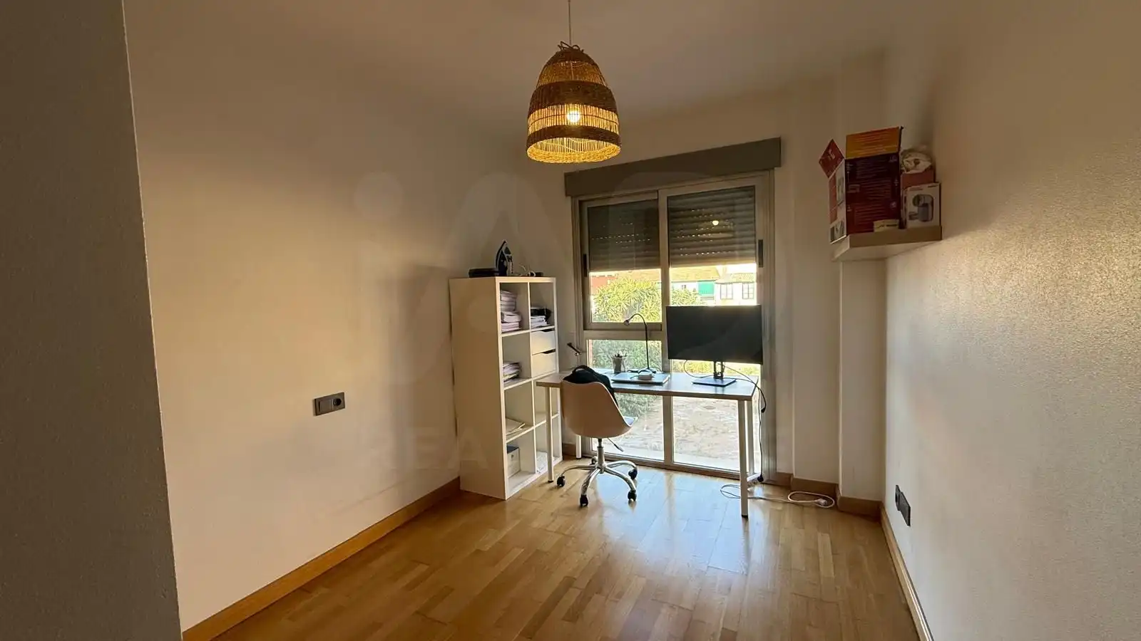 Habitación de Piso en venta en Murcia con Aire acondicionado y Calefacción