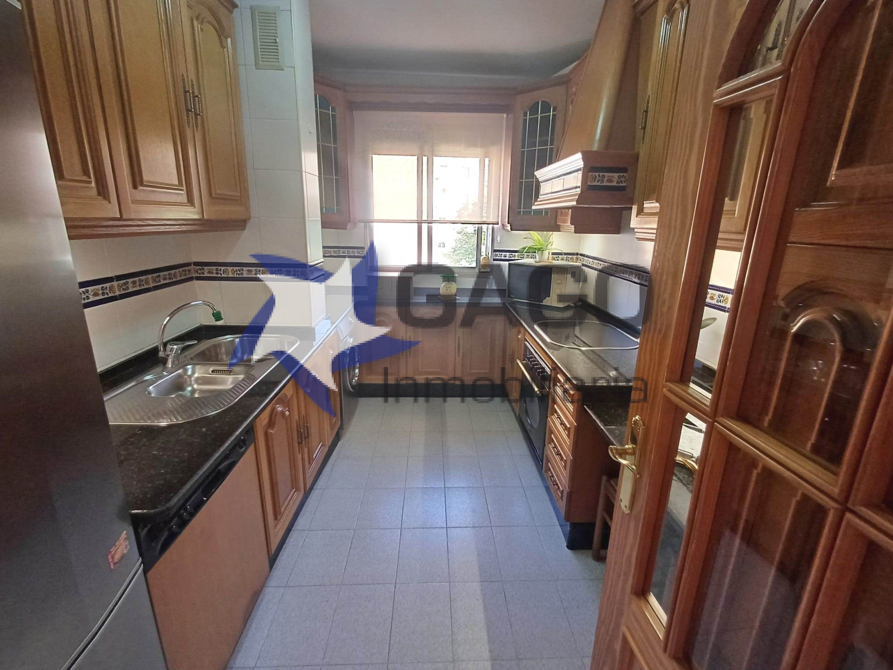 Cocina de Piso de alquiler en  Córdoba Capital con Aire acondicionado, Calefacción y Amueblado