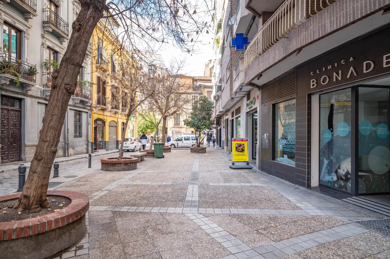 Vista exterior de Pis en venda en Granada amb Aire condicionat, Calefacció i Moblat