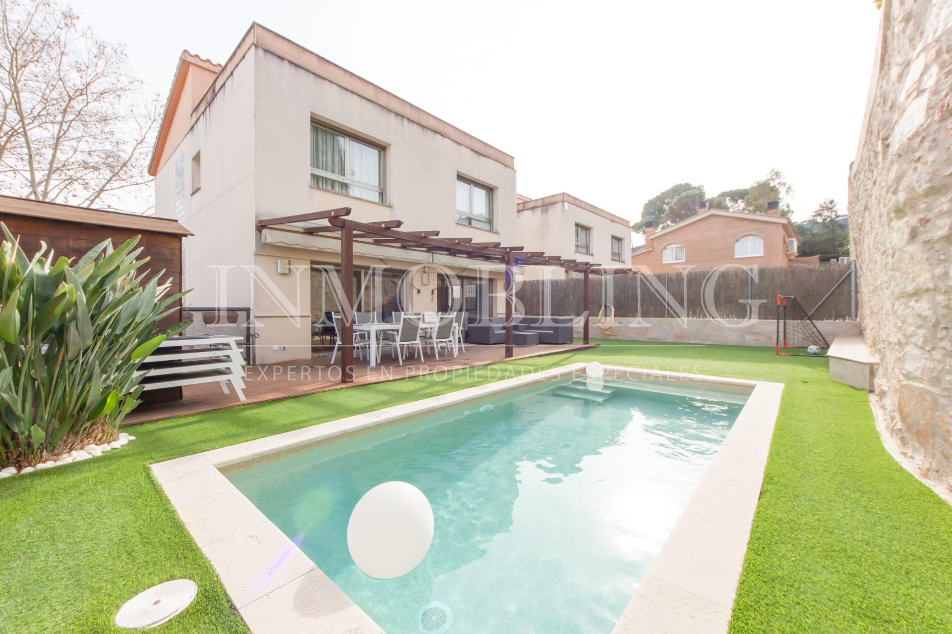 Haus oder Chalet zum Verkauf in Nucli Urbà