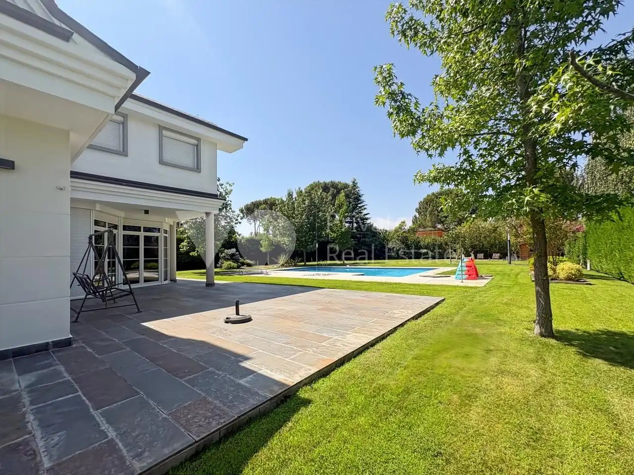 Casa amb piscina en venda a Las Lomas