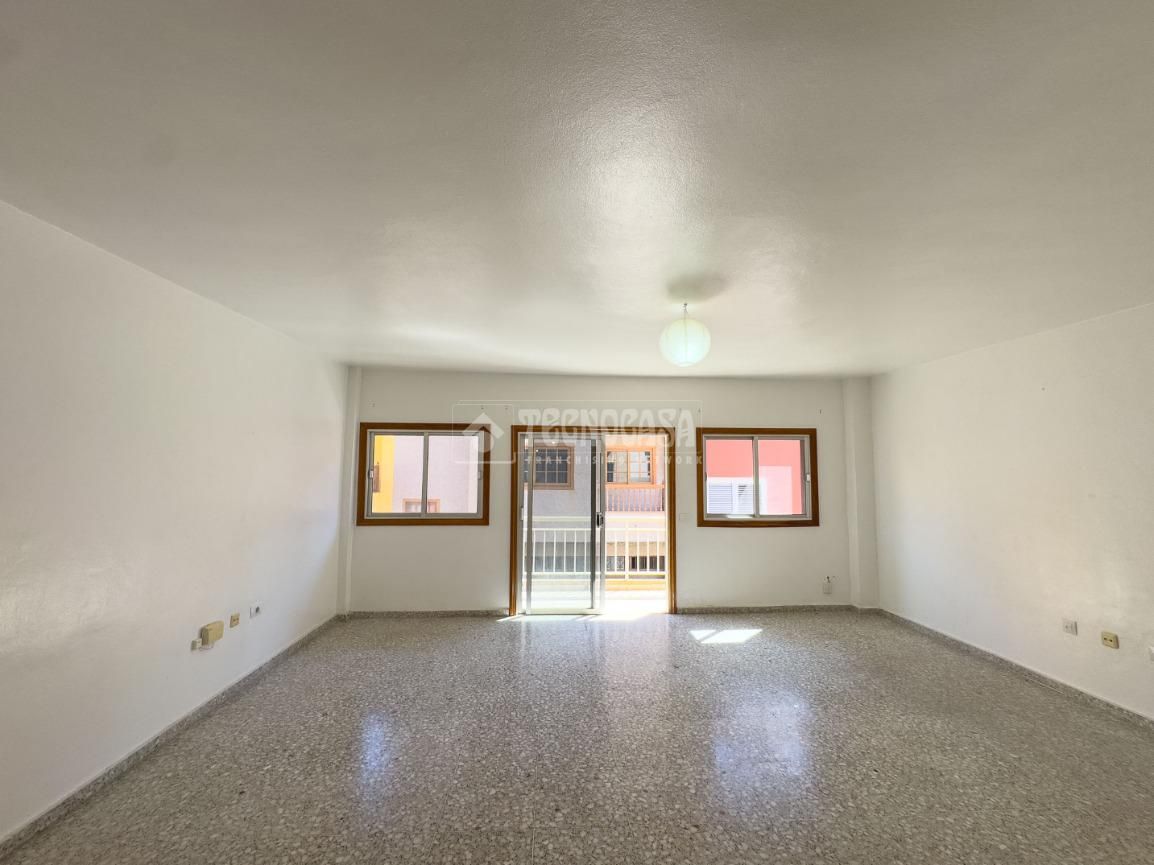 Flat for sale in Taco - Los Andenes - Las Chumbreras