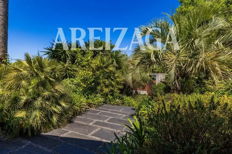 Jardín de Casa o chalet en venta en Donostia - San Sebastián  con Aire acondicionado, Calefacción y Jardín privado