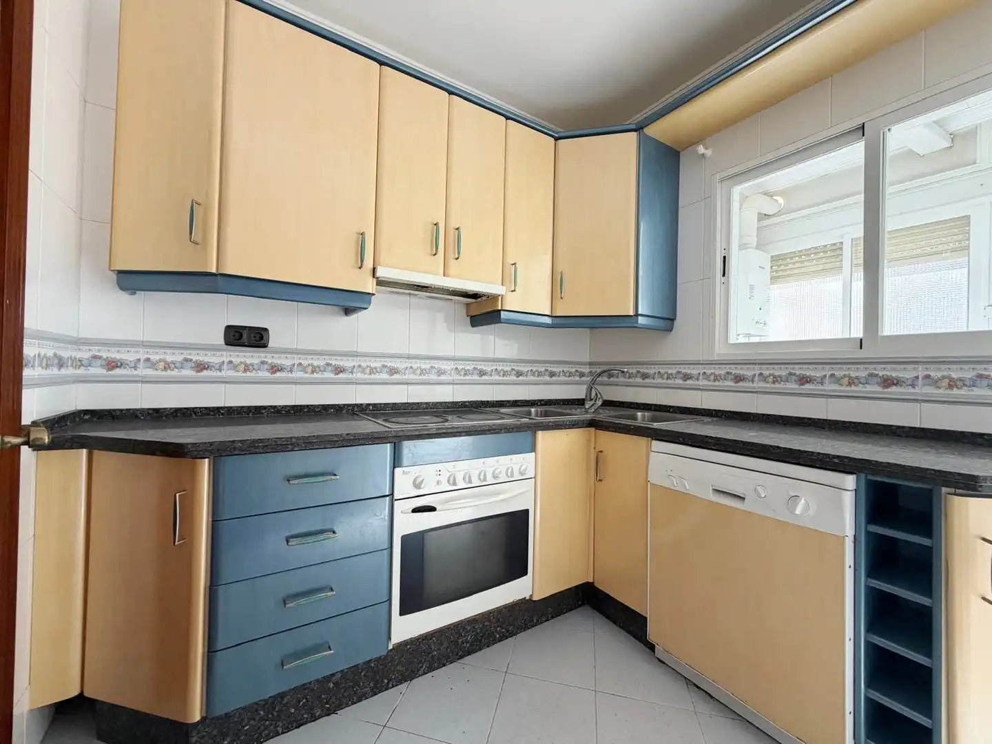 Küche von Wohnung zum Verkauf in Antequera