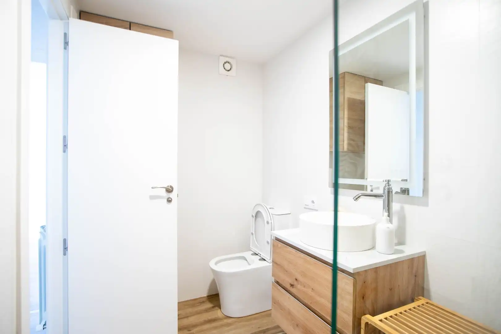 Badezimmer von Wohnung zum Verkauf in Estella / Lizarra mit Heizung, Terrasse und Möbliert