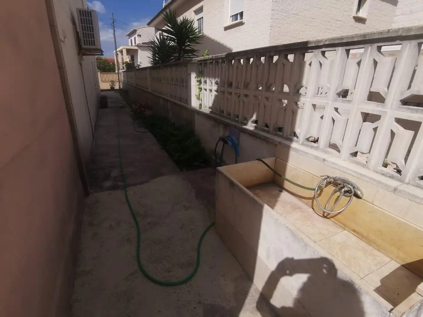 Garden of Houses for sale in Oliva  with Air Conditioner, Heating and Private garden