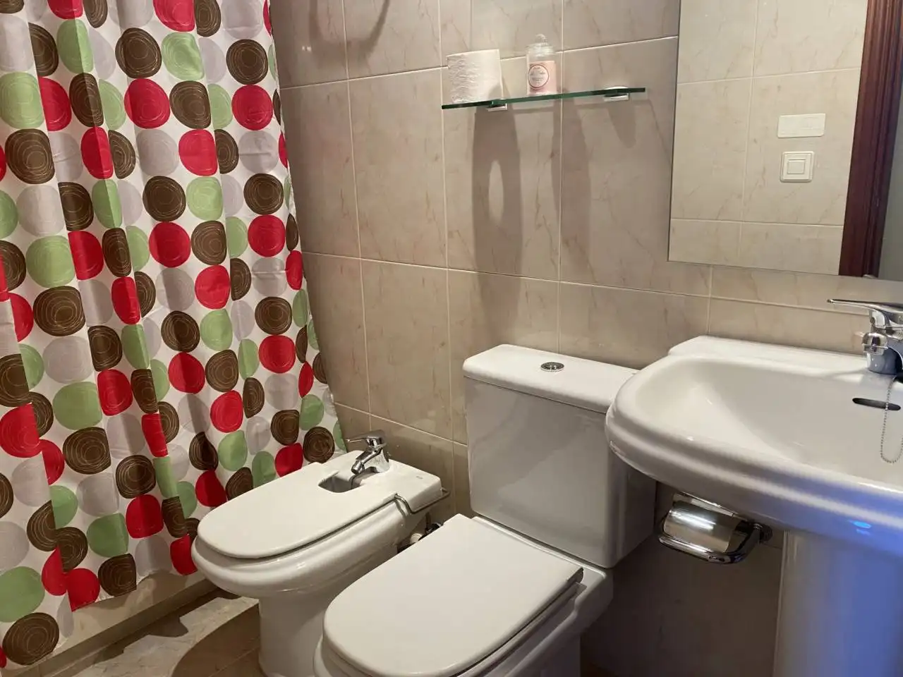 Bathroom of Flat for rent in Alcañiz  with Heating, Furnished and Balcony