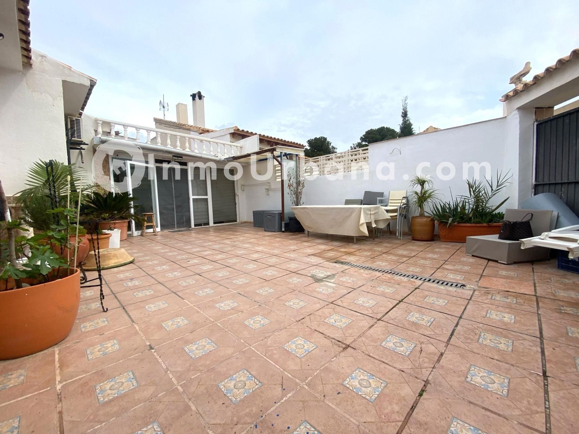 Single-family semi-detached for sale in Calle Av, Pais Valenciano, Busot