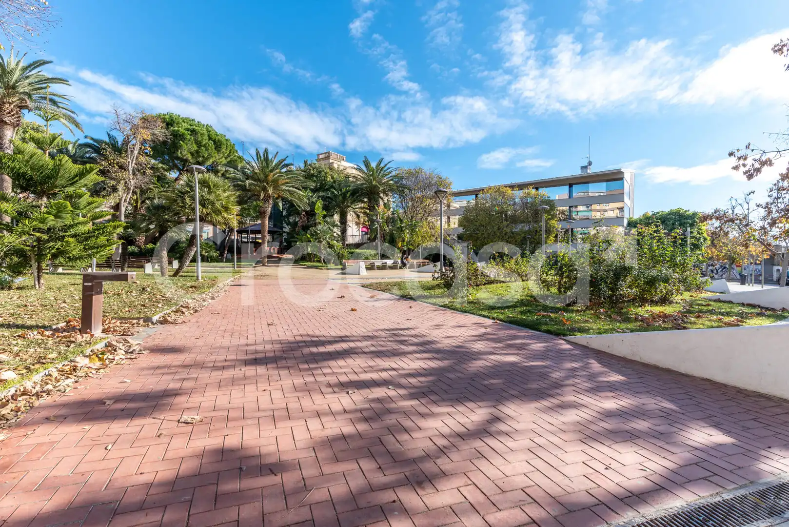 Vista exterior de Piso en venta en Sant Feliu de Llobregat con Aire acondicionado, Calefacción y Horno