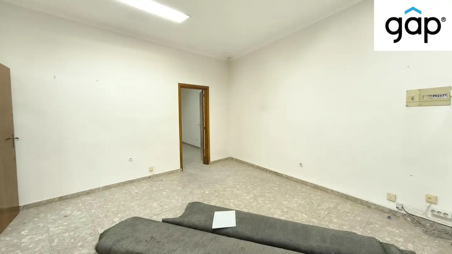 Erdgeschosswohnung zum Verkauf in Plaza de España, imagen 4