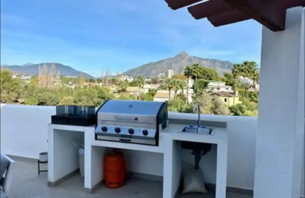 Terrassa de Àtic de lloguer en Marbella amb Aire condicionat, Calefacció i Terrassa