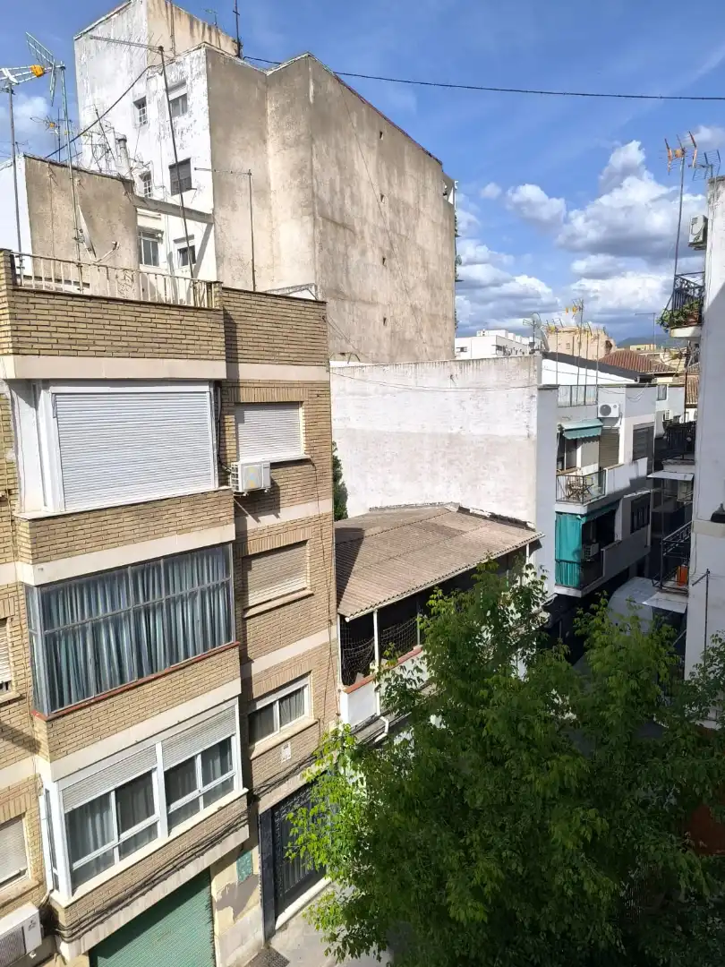 Vista exterior de Pis de lloguer en Granada amb Aire condicionat, Calefacció i Moblat