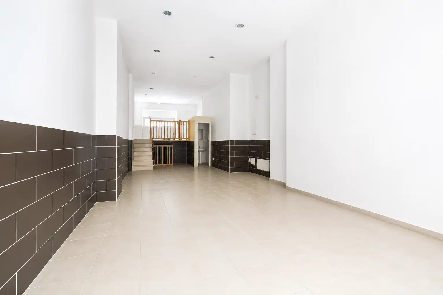 Local comercial de lloguer a Torroella de Montgrí