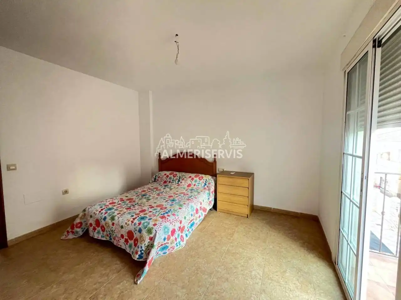 Dormitori de Casa o xalet en venda en Roquetas de Mar amb Aire condicionat i Moblat
