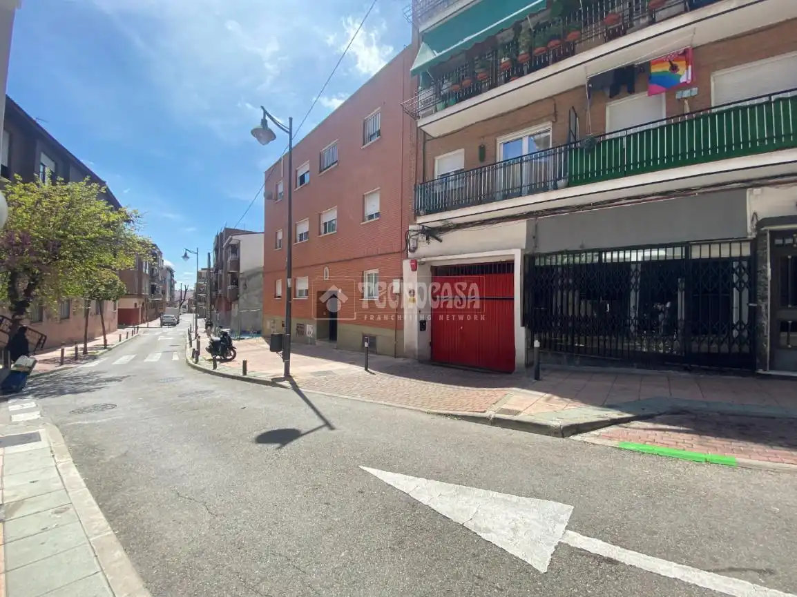 Vista exterior de Garaje de alquiler en Alcobendas