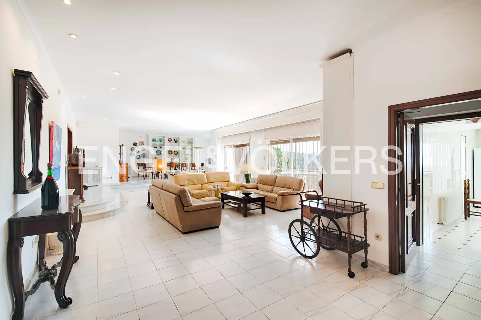 Detached house with pool for sale in Carrer de la Pujada del Puig Rom, imagen 5