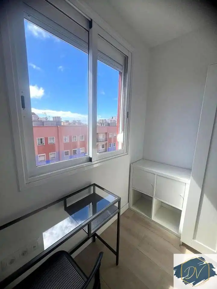 Schlafzimmer von Wohnung zur untervermieten in San Cristóbal de la Laguna mit Möbliert