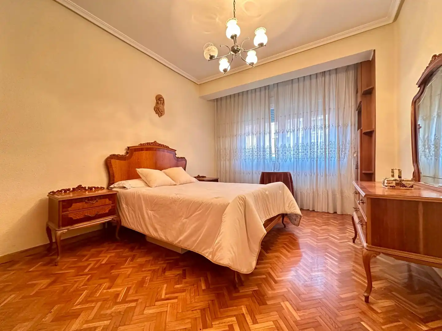 Dormitori de Pis en venda en Centro