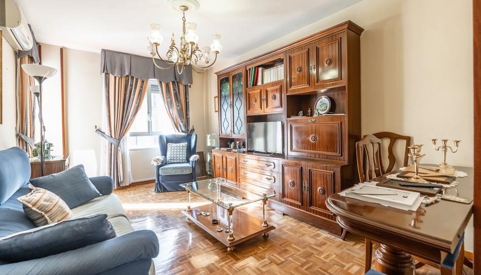 Photo 1 of Flat for sale in Calle Real de Arganda, Casco Histórico de Vallecas, Madrid