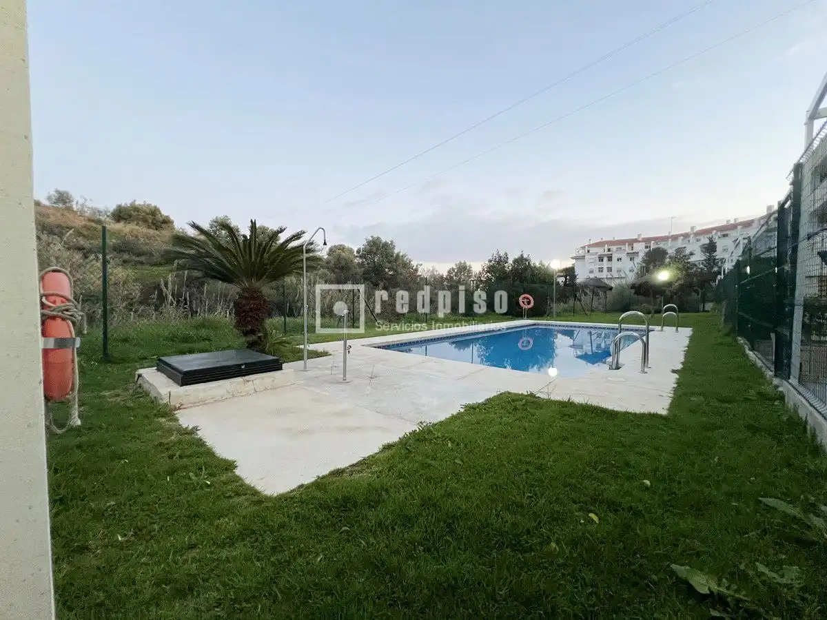 Piscina de Traster en venda en Rincón de la Victoria