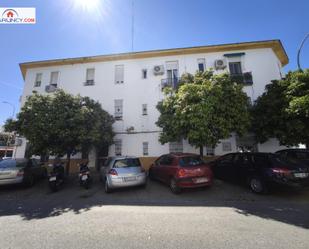 Exterior view of Flat for sale in  Sevilla Capital