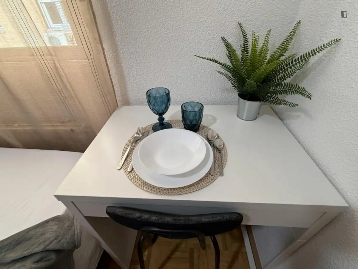 Comedor de Apartamento para compartir en Coslada con Aire acondicionado, Calefacción y Amueblado